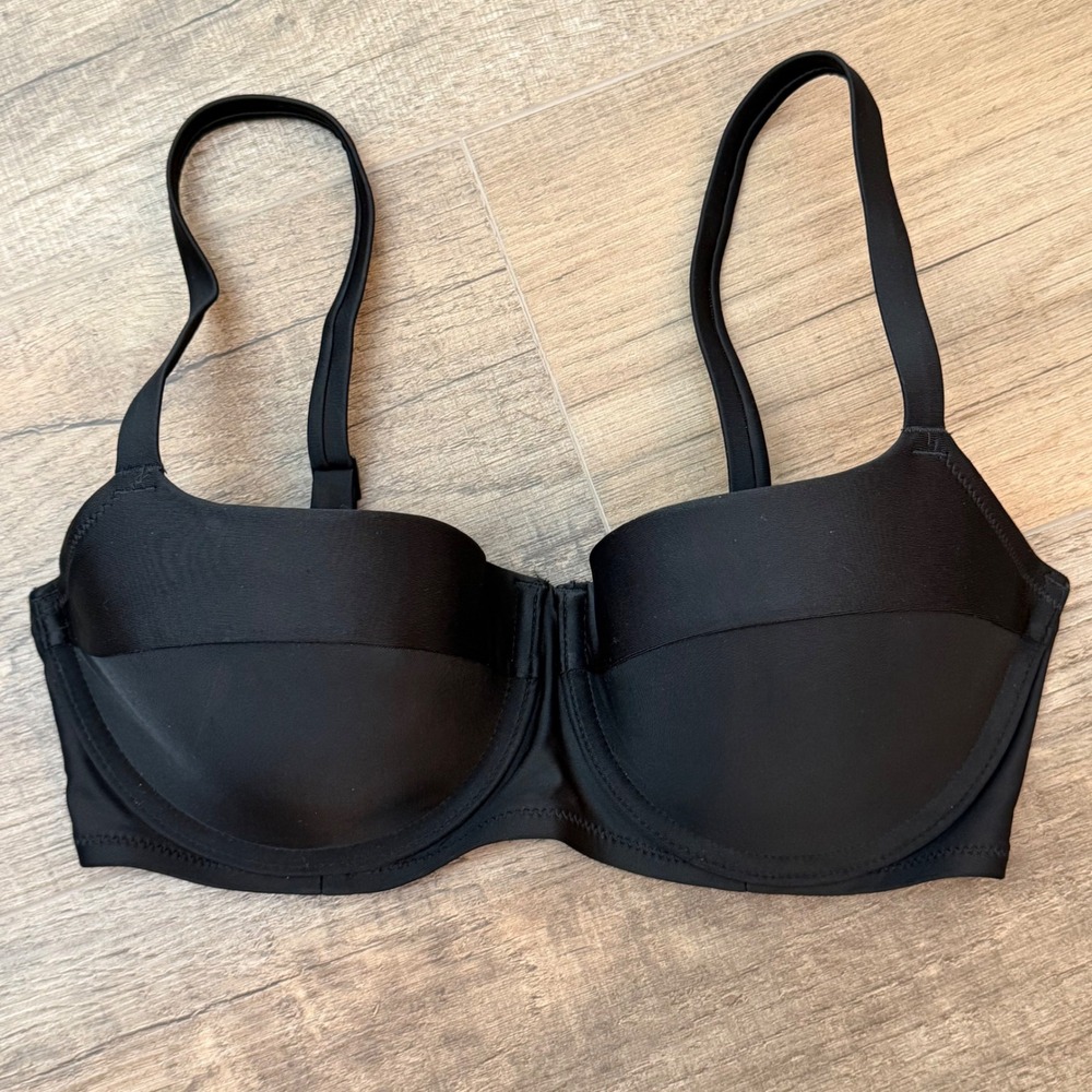 NEW Aerie Lightly Lined Underwire Bikini Top Black Womens 32DD Beach Resortwear